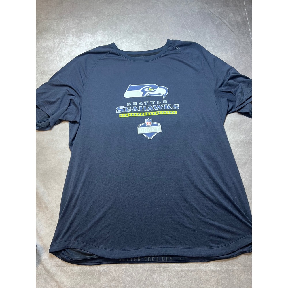 Lululemon Men Seattle Seahawks NFL Draft T-Shirt XL Navy Blue Graphic Tee
